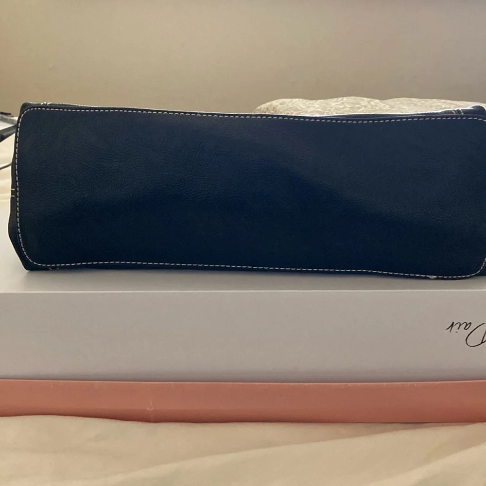 Nine West Black Shoulder Bag - Picture 7 of 7